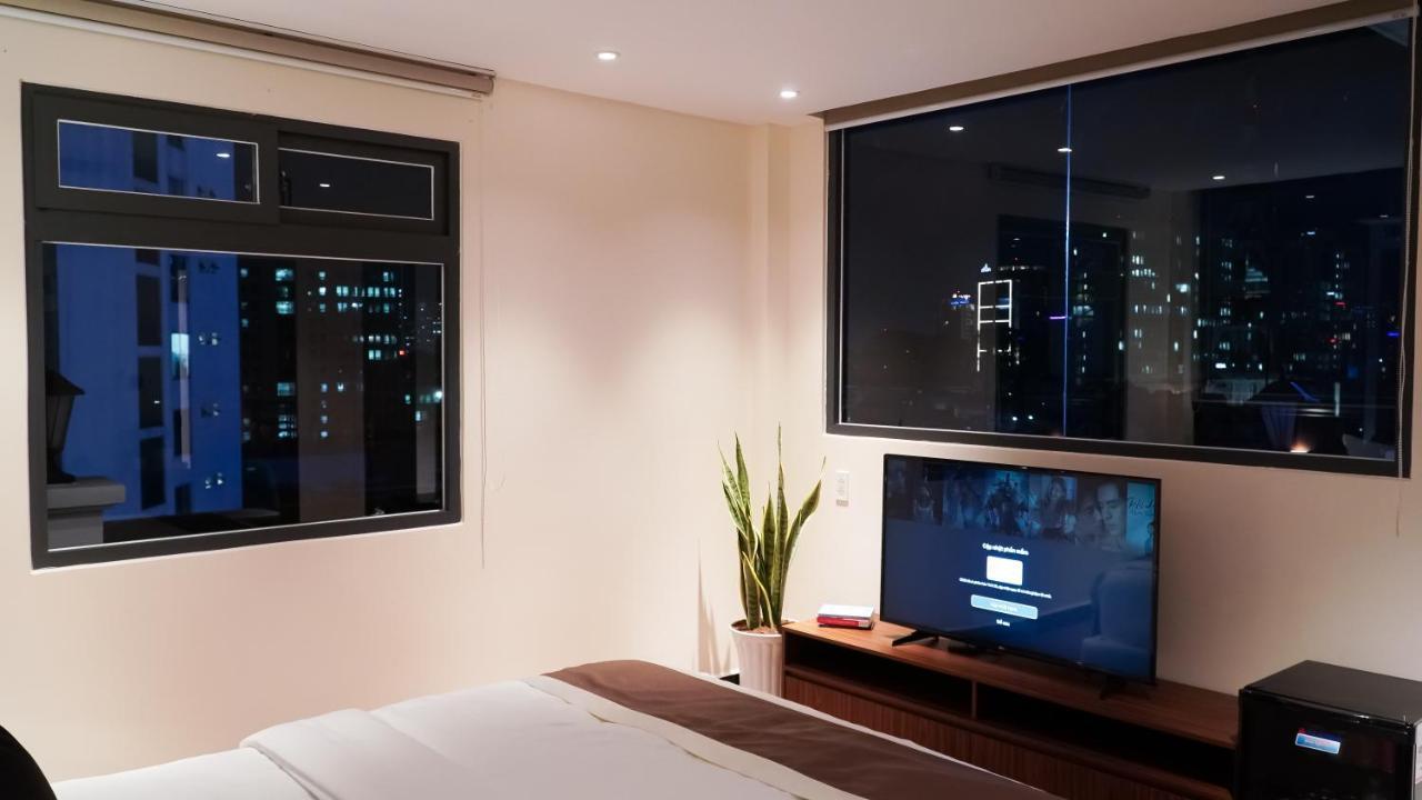 Bros Hotel Хошимин Екстериор снимка